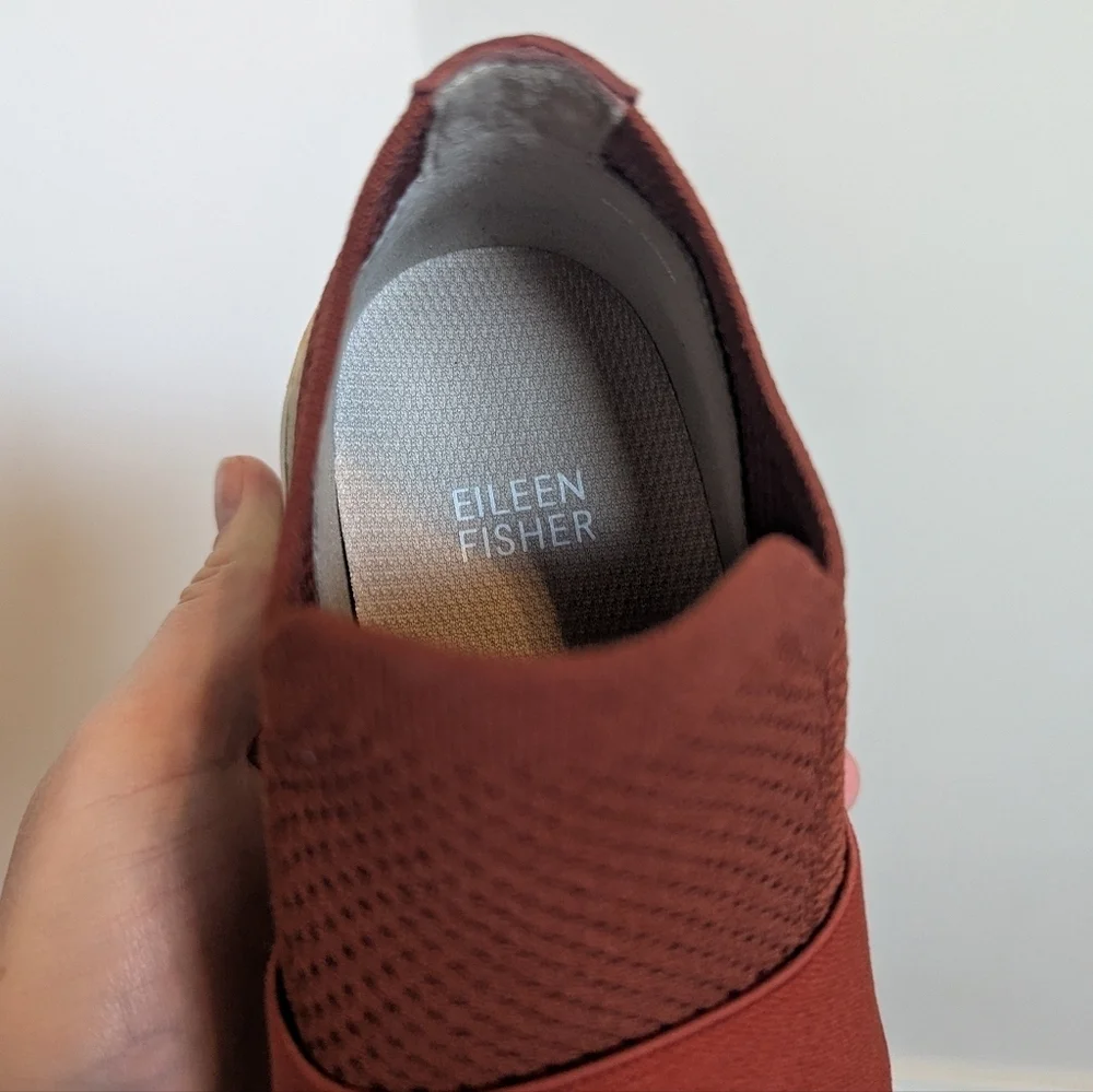 Eileen Fisher Pari Knit Slip On Platform Shoe - Deep Red - sz 7.5